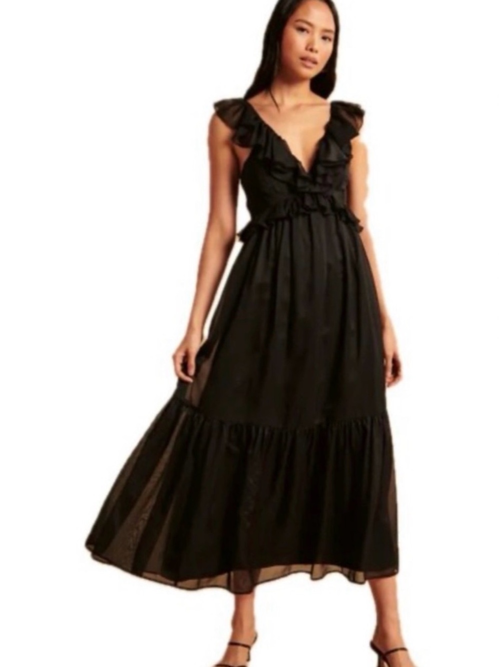 Abercrombie & Fitch Ruffle Maxi
Dress
